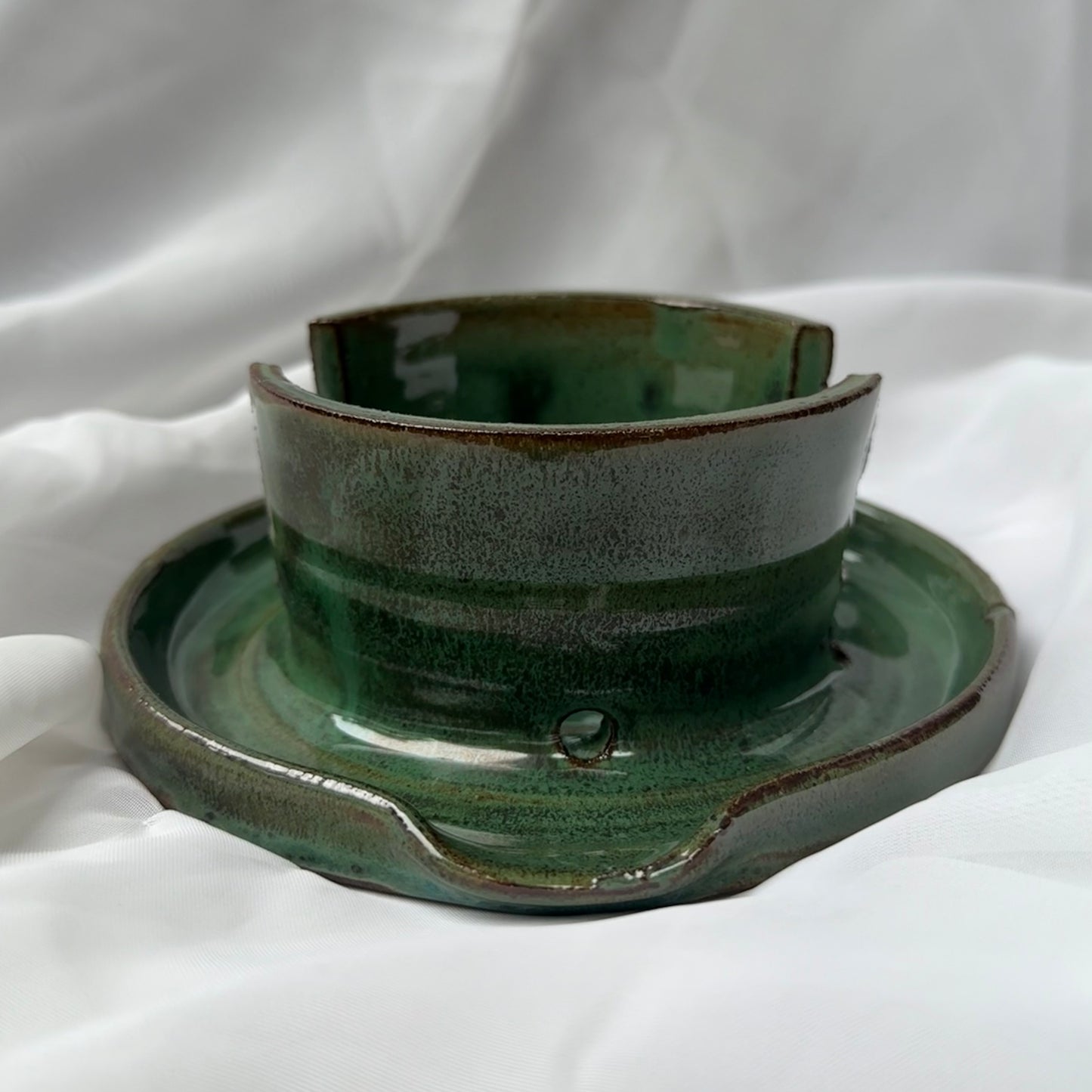 monstera sponge holder