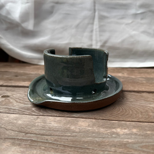 rainy day sponge holder